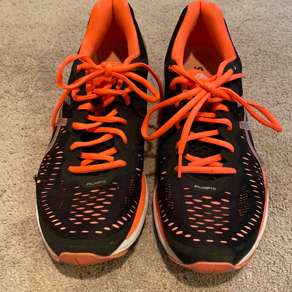 Running sneakers